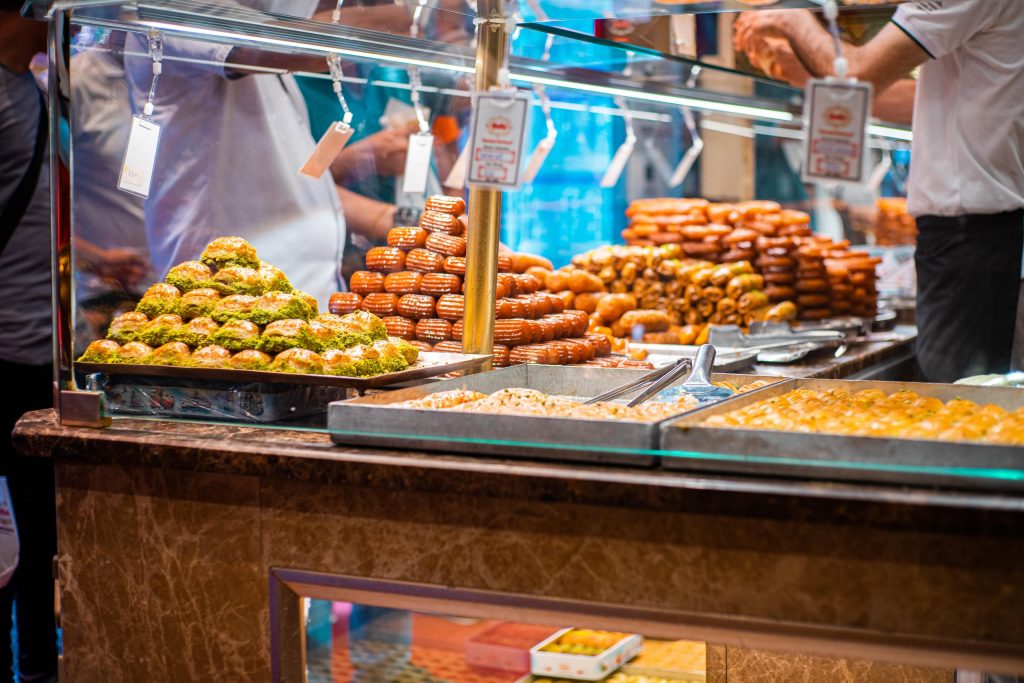 Food Stalls On The Rise: Balancing Opportunities And Challenges In A Booming Industry